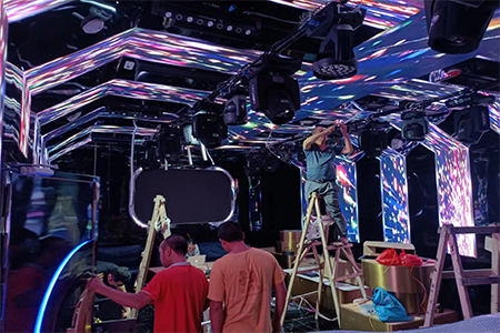 深圳LED顯示屏廠家實時動態(tài)調(diào)控有哪些挑戰(zhàn)？